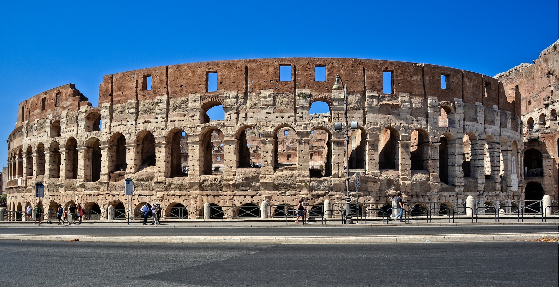 Private Colosseum Tour & Roman Forum and Palatine