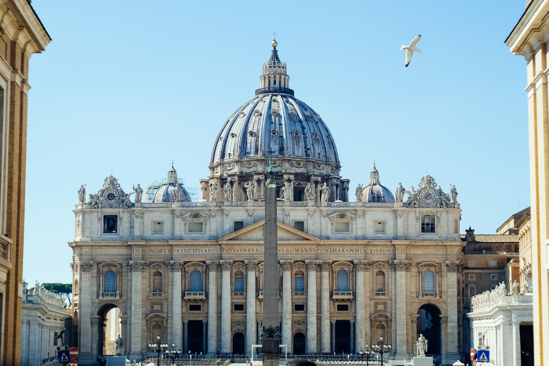 Vatican Papal Audience Tour – Connection to Spirituality